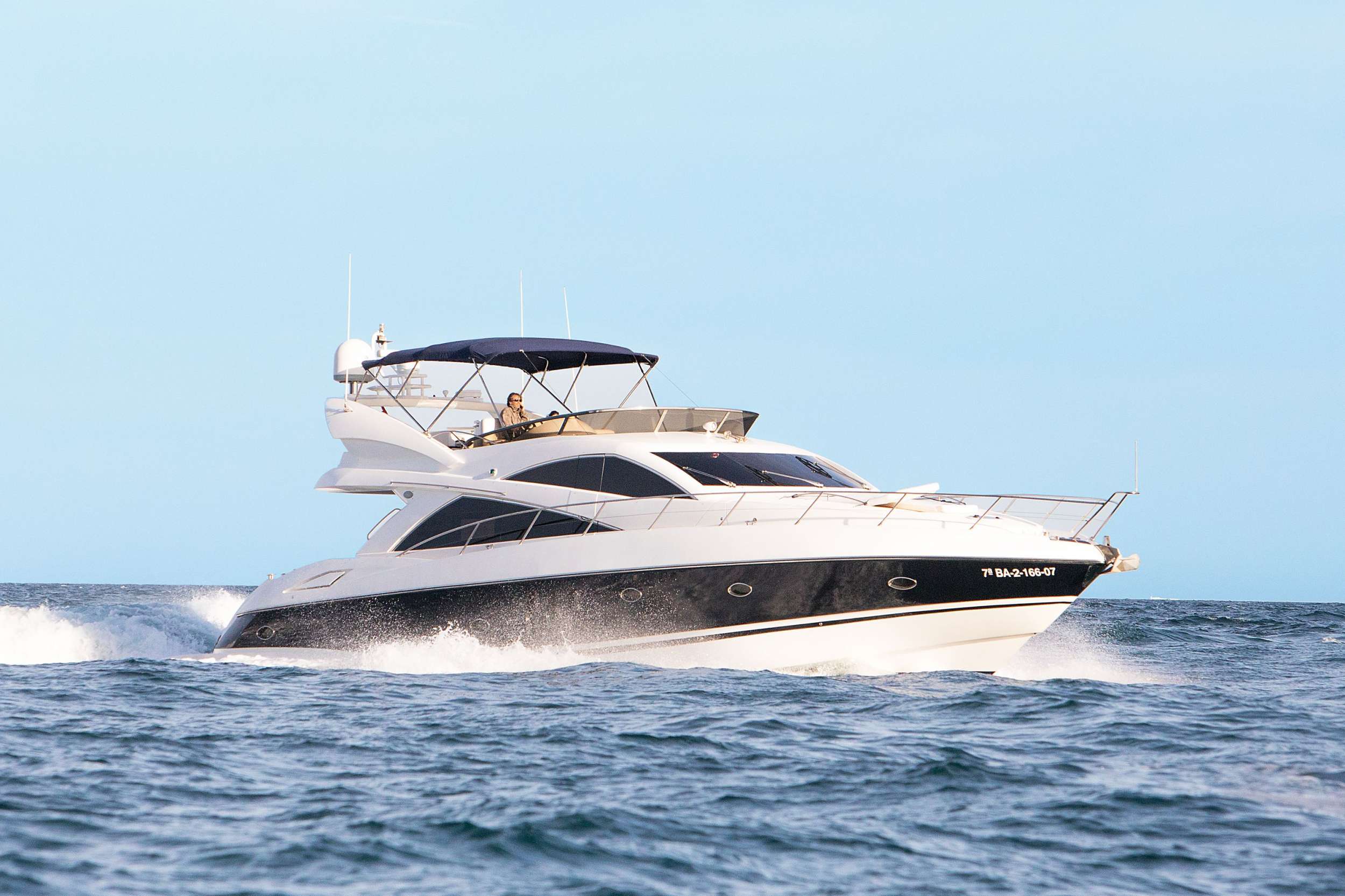 Sunseeker motor yacht in Formentera Ibiza