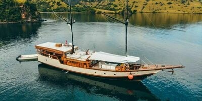 Labuan Baju, Indonesia