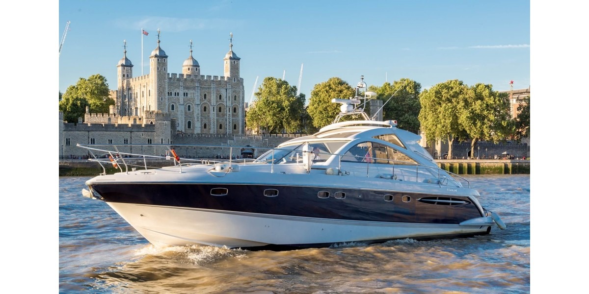 Luxury Yacht Charter In Chelsea Harbour Boataffair