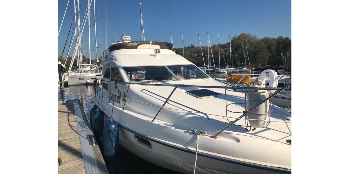 Luxury Yacht Charter In Windermere Marina Windermere Uk Boataffair